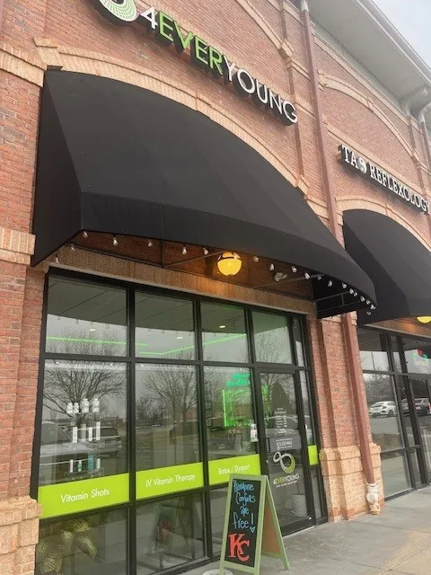 IV therapy at 4Ever Young Med Spa & Wellness Center - Leawood in Kansas City MO