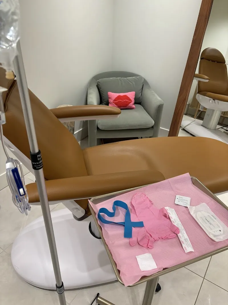 IV therapy at Jectology in Chicago IL