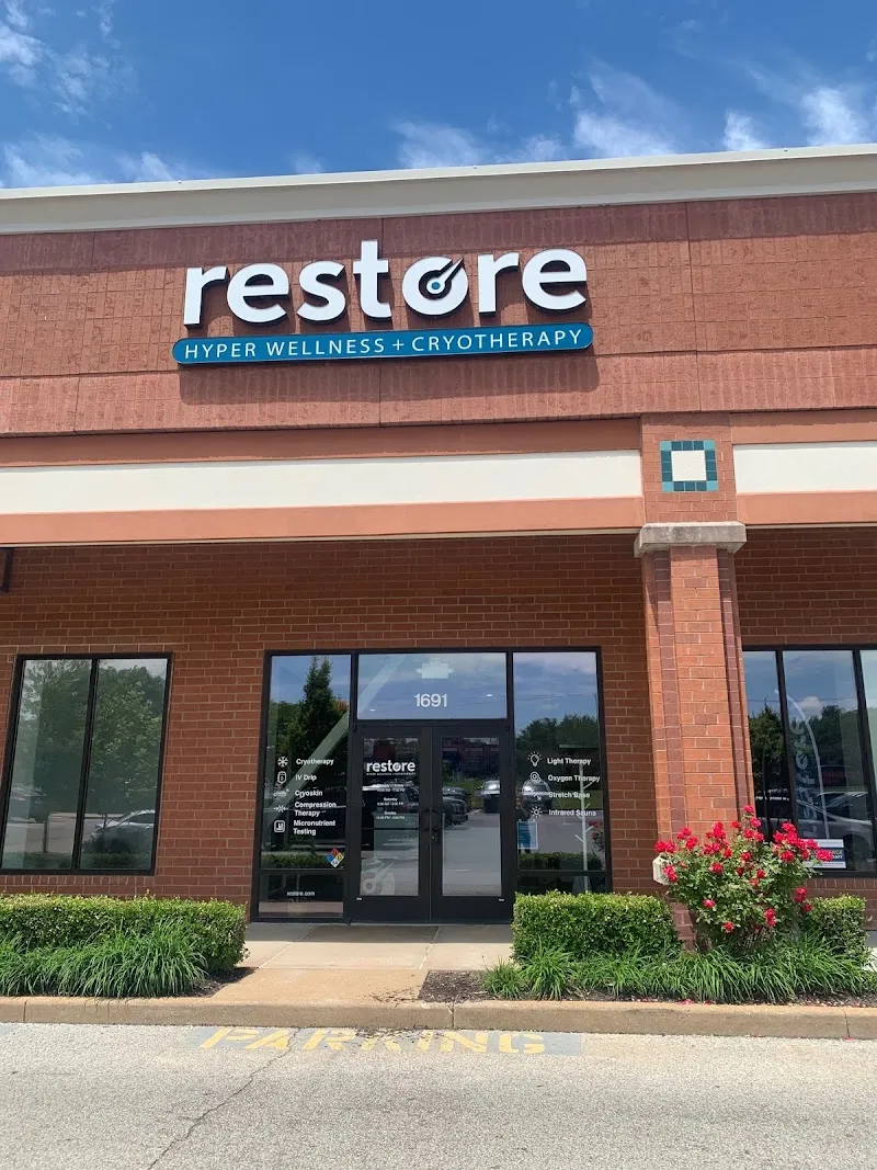 IV therapy at Restore Hyper Wellness - Chesterfield, MO in Chesterfield MO